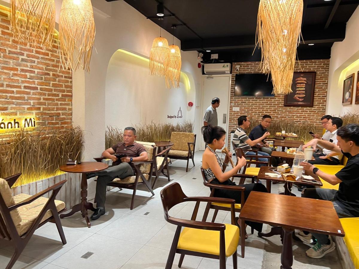 Grandma Lu'S Saigon Bui Vien Hostel Ho Chi Minh City Exterior photo